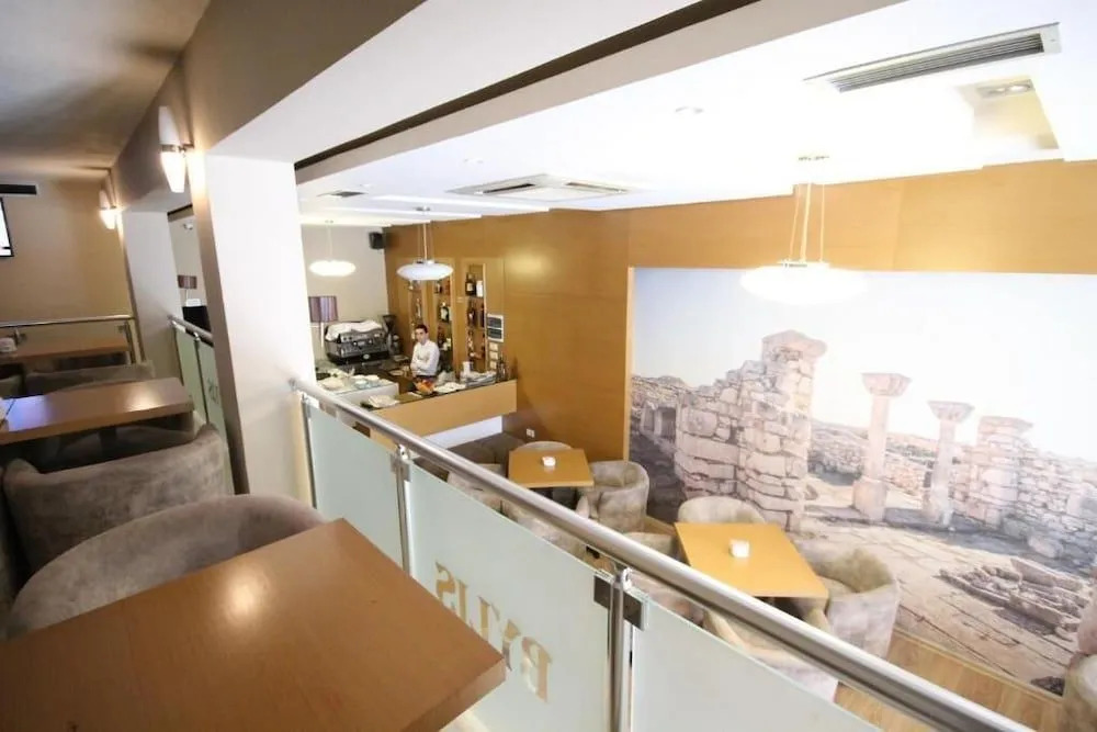 Hotel Bylis