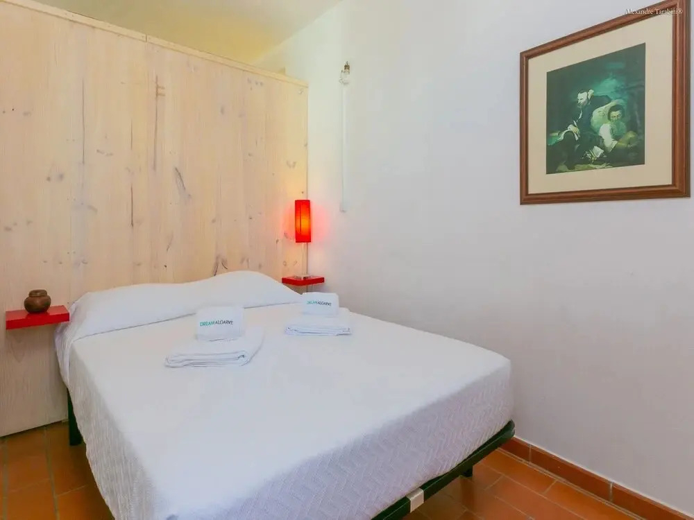 B12 - Pool And Sun Apartment