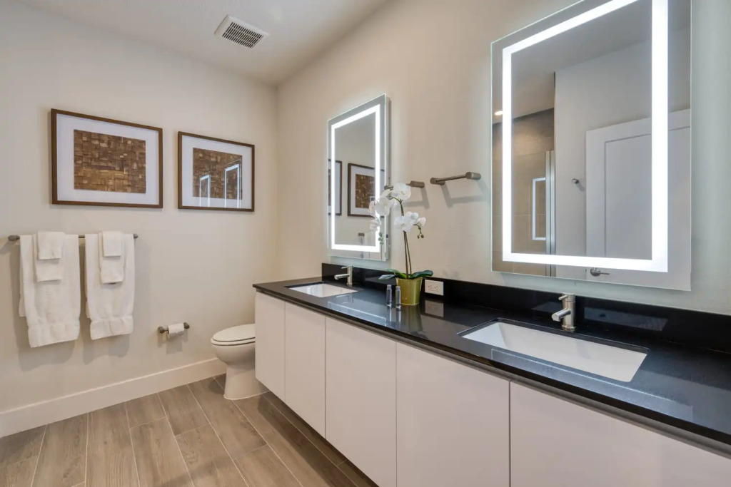 Elegant home with private pool near Disney