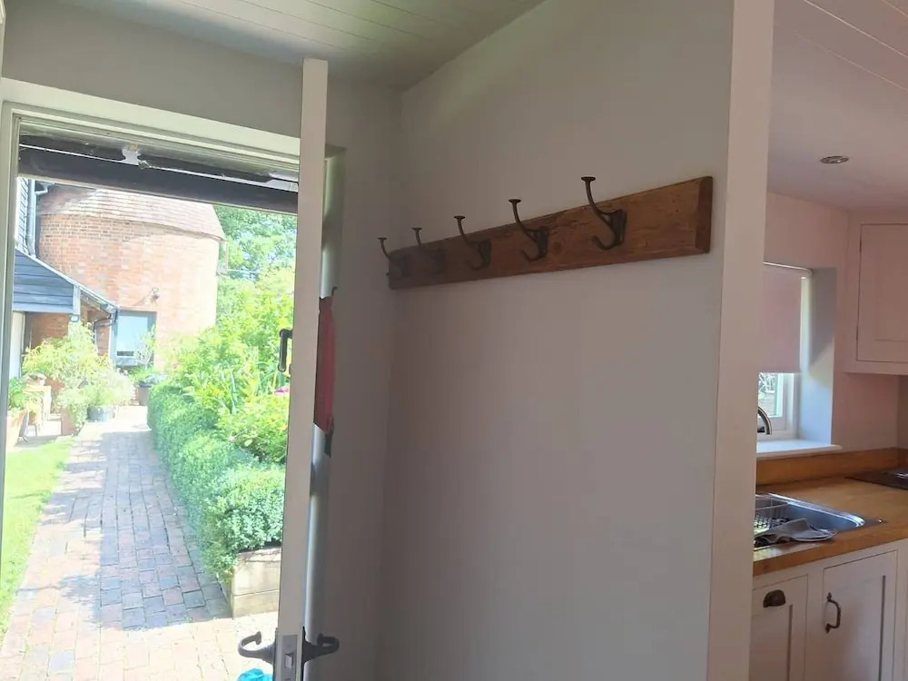 The Smarden Snug for Garden Lovers