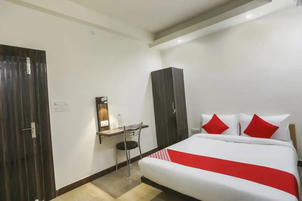 Super Hotel O Upper Bazar Formerly RR Residency