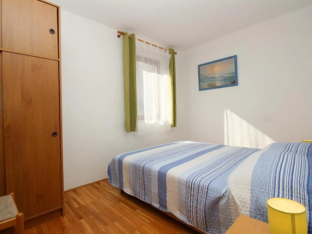 Sersic - Two Bedroom