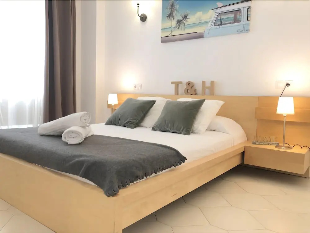 T&H Novelty 113 Family Apartment Salou