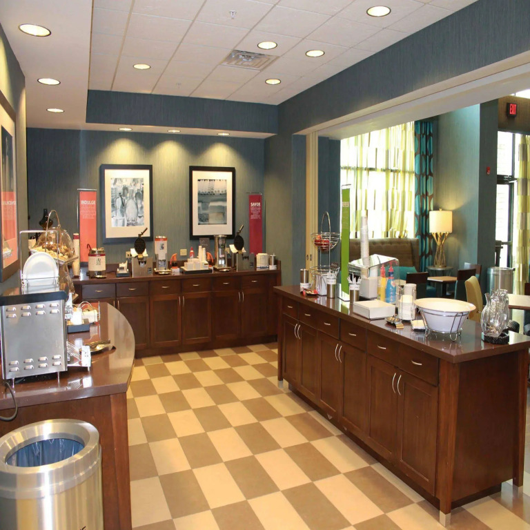Hampton Inn & Suites Stroudsburg Bartonsville Poconos