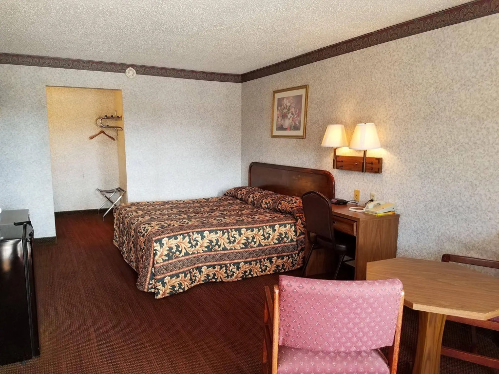 Heritage Inn