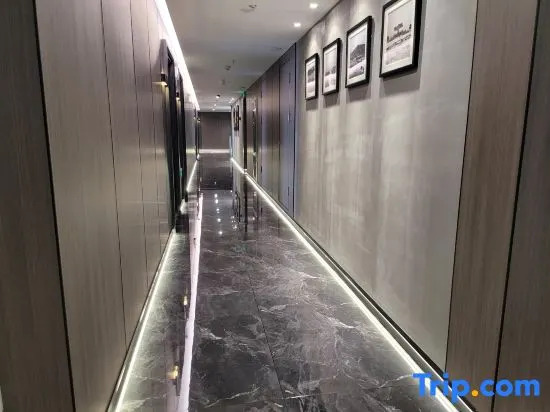 Yinshi Shiguang Homestay (Weihai Hanlefang Railway Station)
