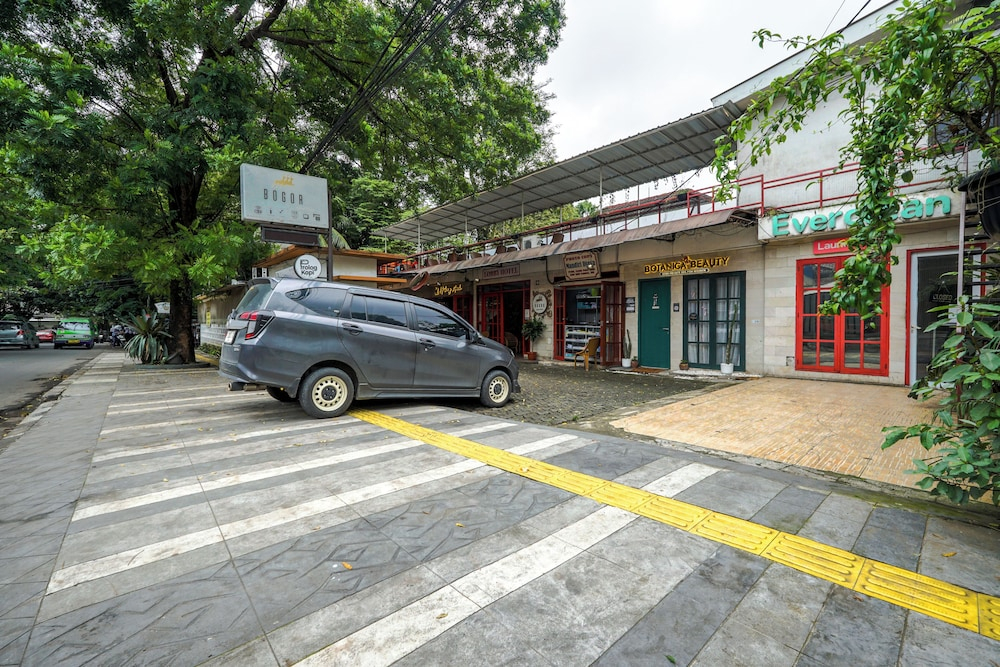 Bogor Guesthouse By ARBA