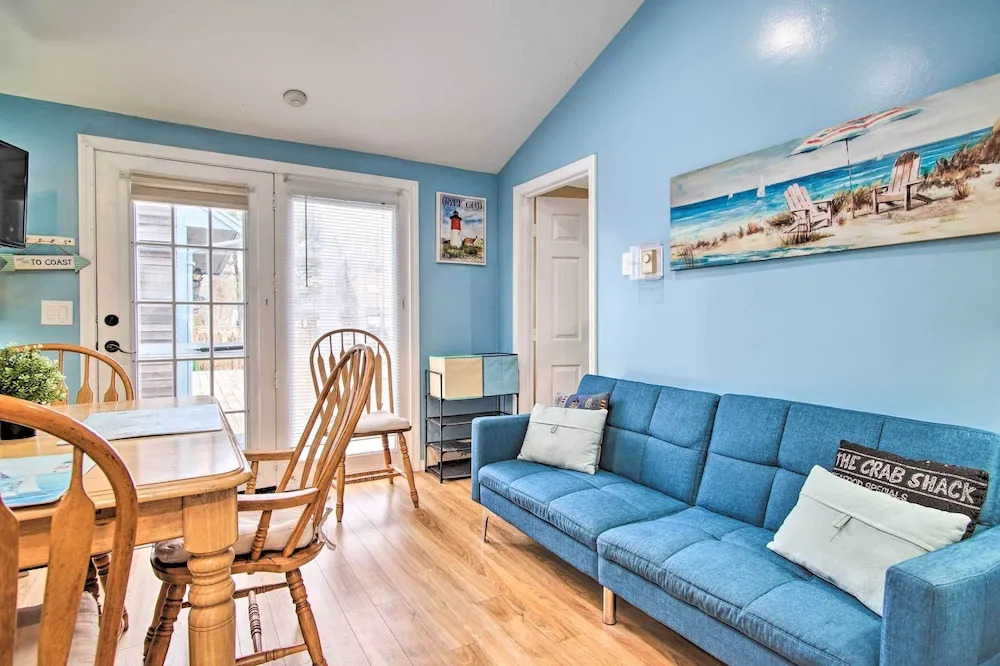South Yarmouth Condo: Walk to Beach & Dining!