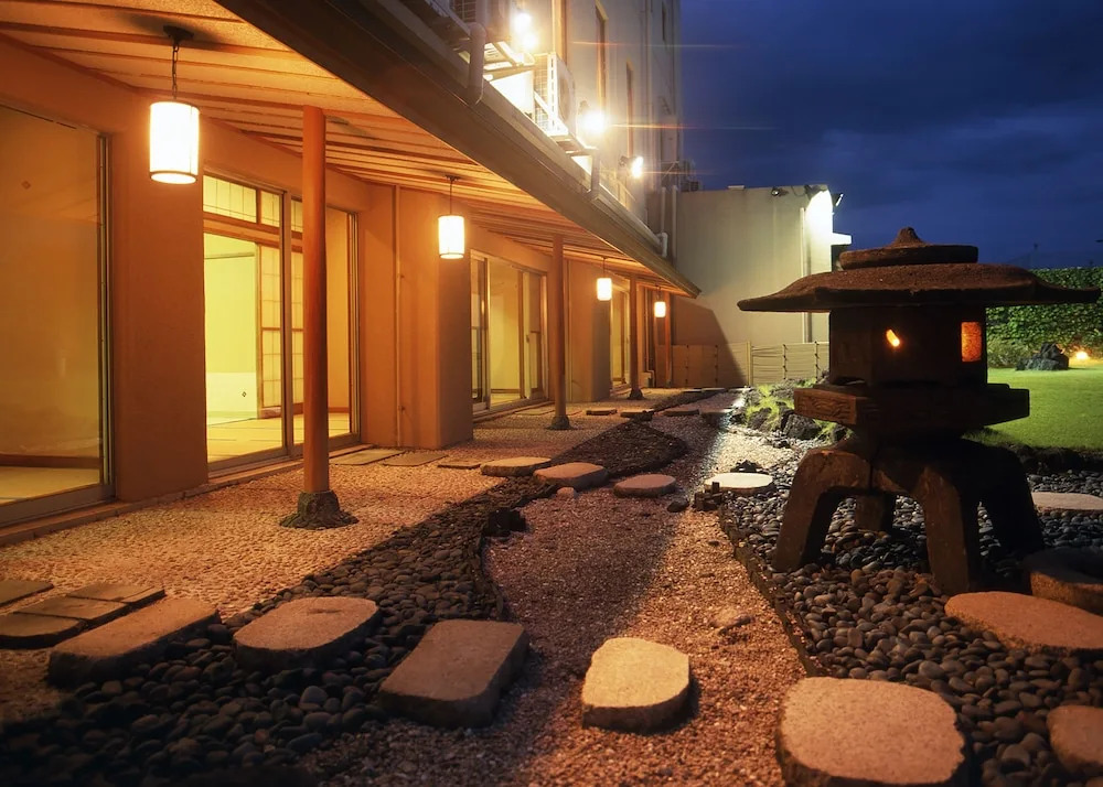 Mishima Plaza Hotel
