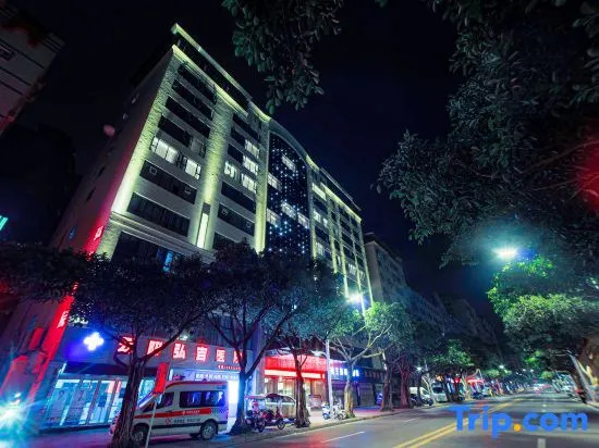 Yunshang Jingjiang Hotel (Chongqing Yunyang Riverside Avenue Hotel)