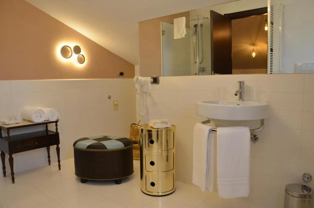 Riflessi Residence Room&Suite