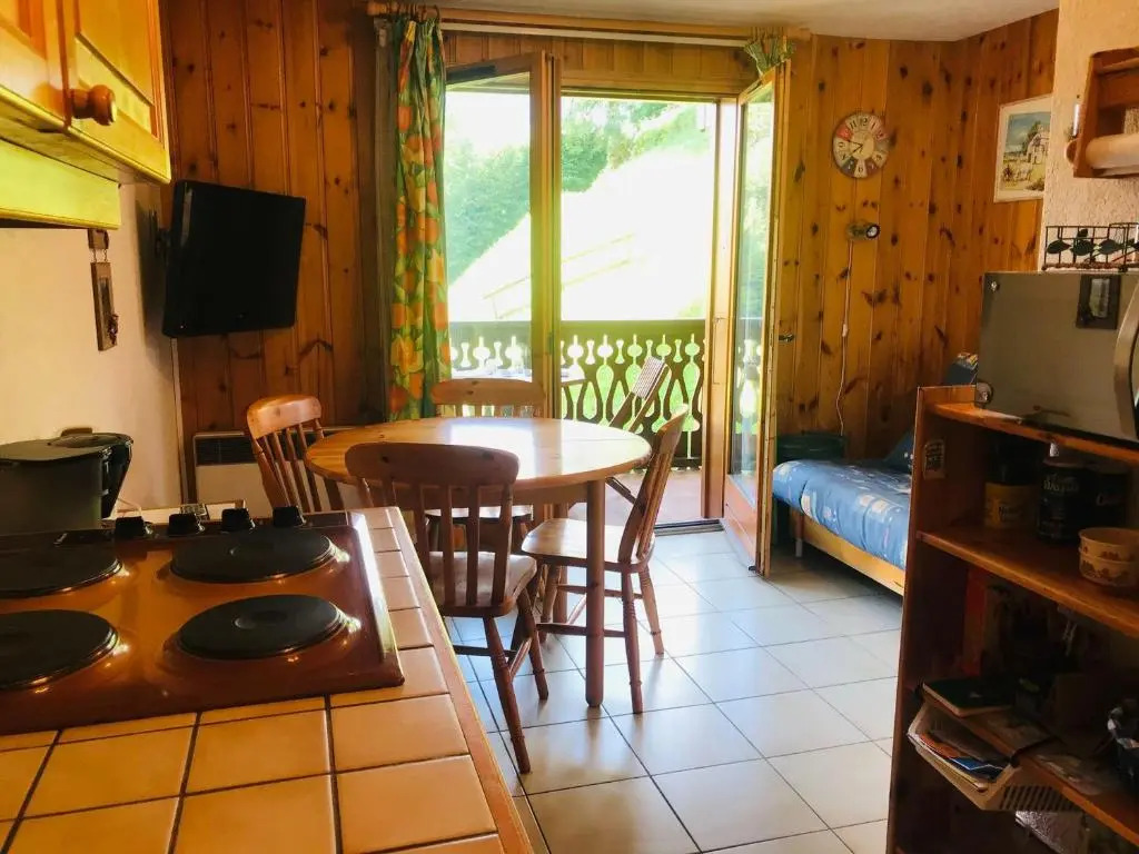 Appartement cosy à Morillon, animaux admis - FR-1-629-90
