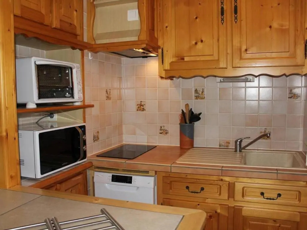 Appartement Gruissan, 2 pièces, 4 personnes - FR-1-229-98