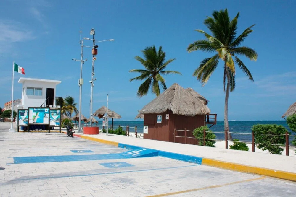 Punta Me Modern Villa near the beach