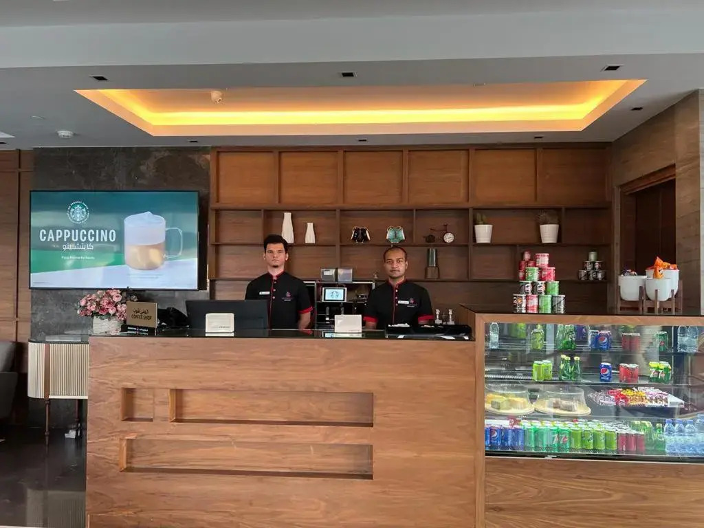 Weekend Hotel Sari