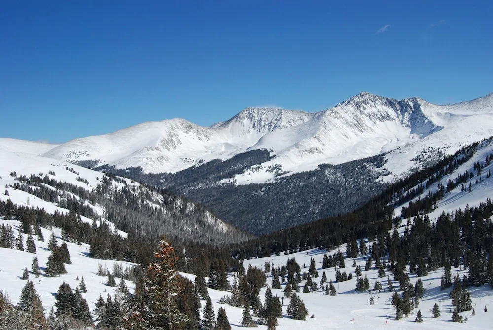 New Listing! Ski-in/ski-out : Hot Tub, Sauna 1 Bedroom Condo