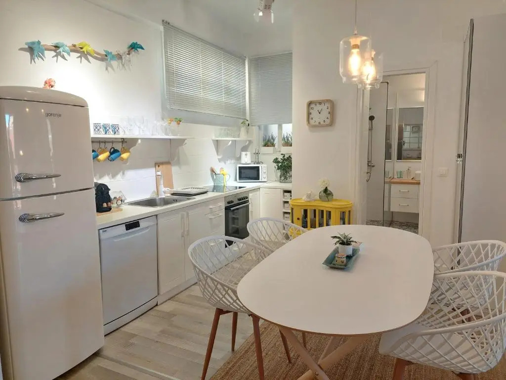 AAY- Best Corfu Town & Sea Apart 2bedroom Renovated + lift / Comfy&Design+WiFi