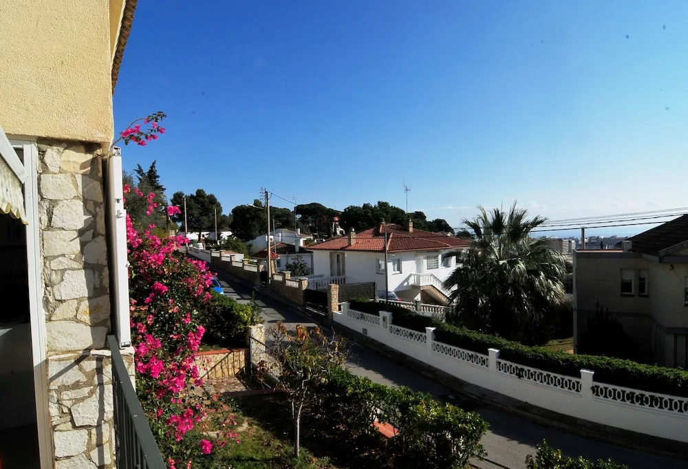 HomeHolidaysRentals Madison House - Costa Barcelona