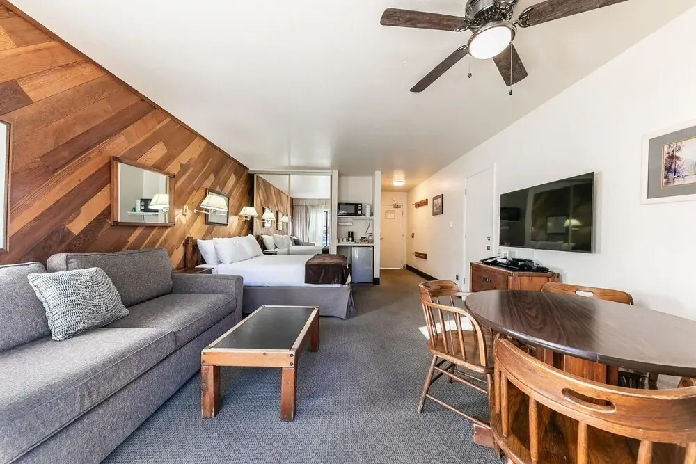 135 Bldg C 1 Bedroom Condo