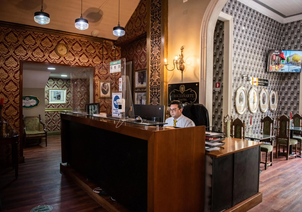 Hotel Casa Zañartu