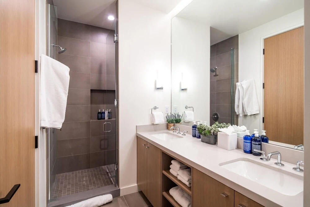8a Treeline 5 Bedroom Home by Moonlight Basin Lodging