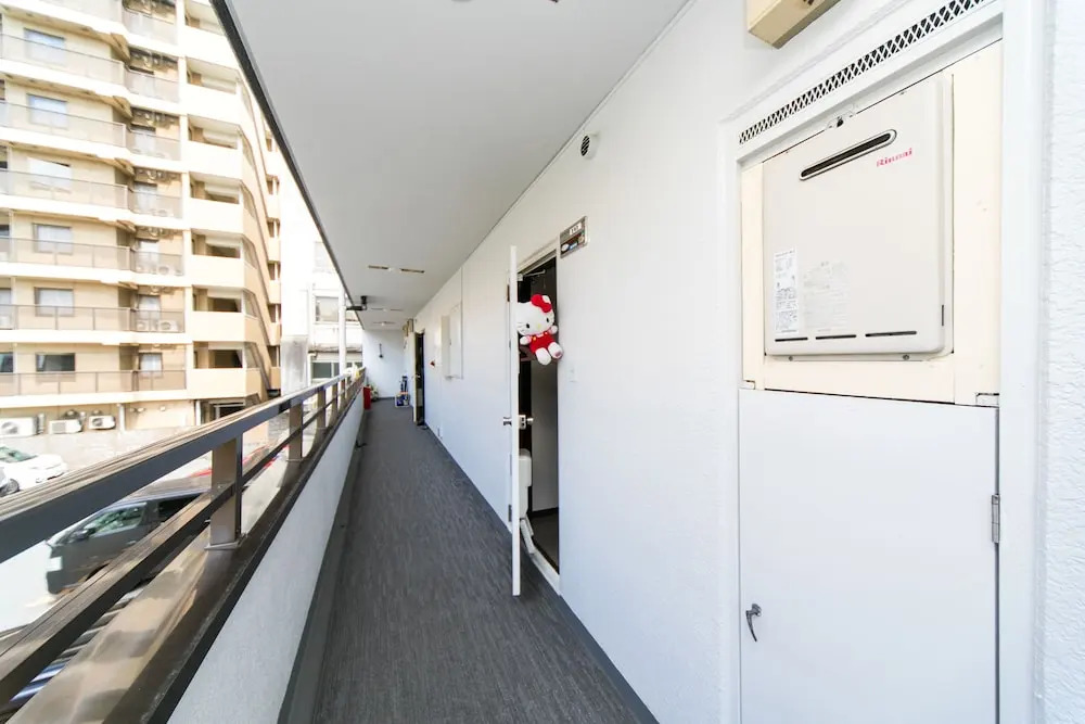 Universal Room