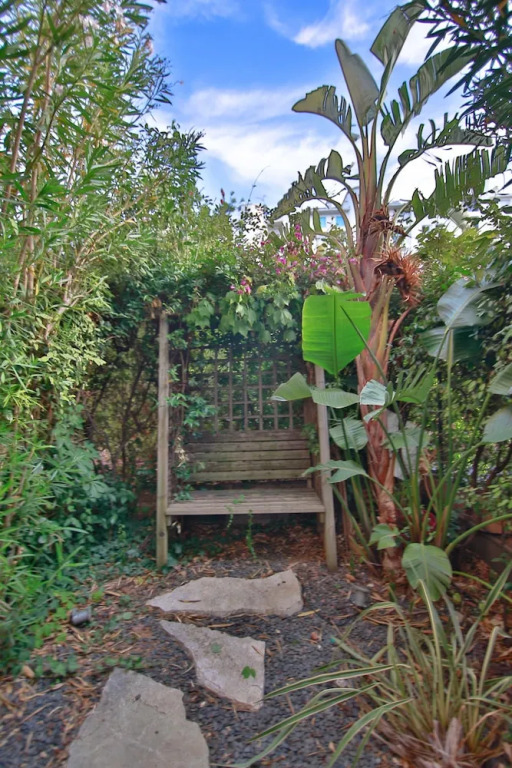 Albany Garden