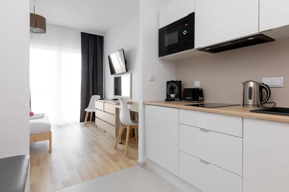 Wola Chic Studios by BookingHost