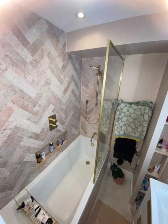 Gorgeous 2BD Flat - 5 Mins to Clapham Junction!