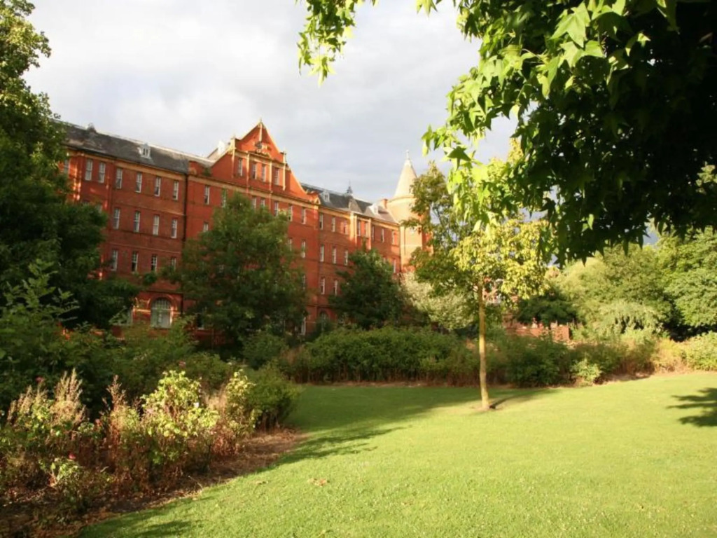 The Rowton Hotel