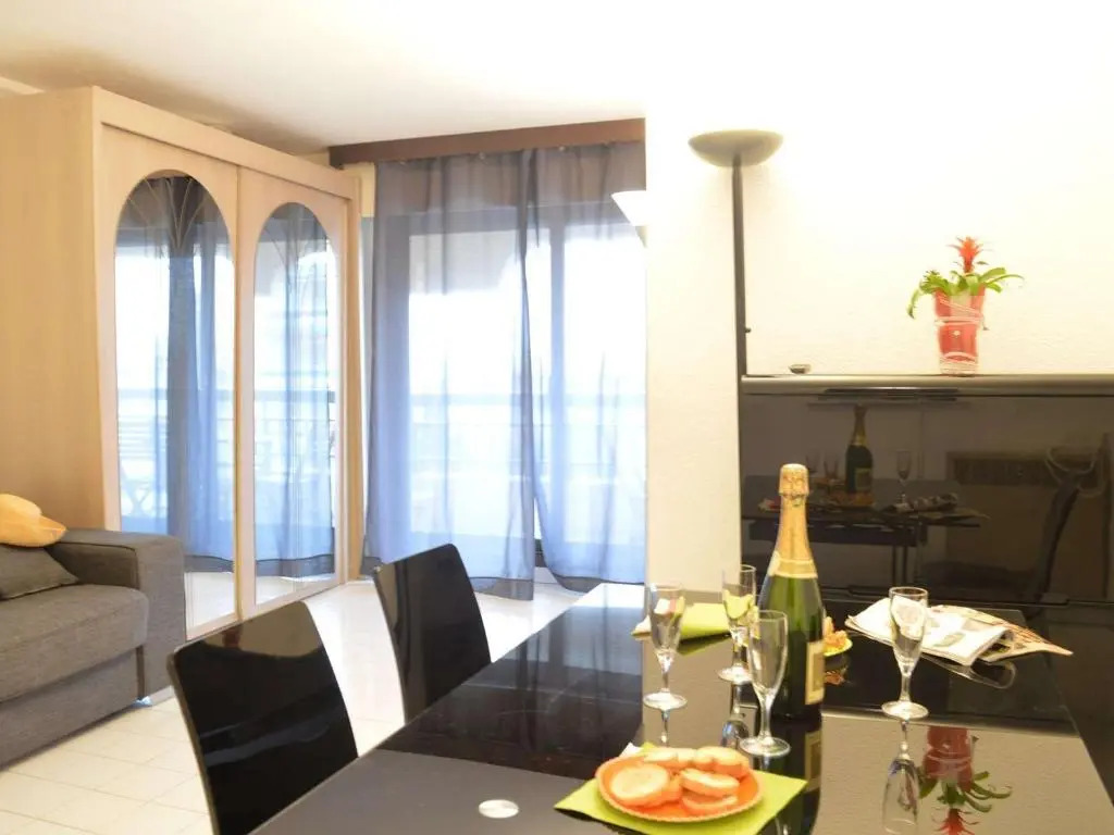 Appartement Fréjus, 1 pièce, 4 personnes - FR-1-226A-31