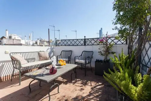 City Rooftop Paradise