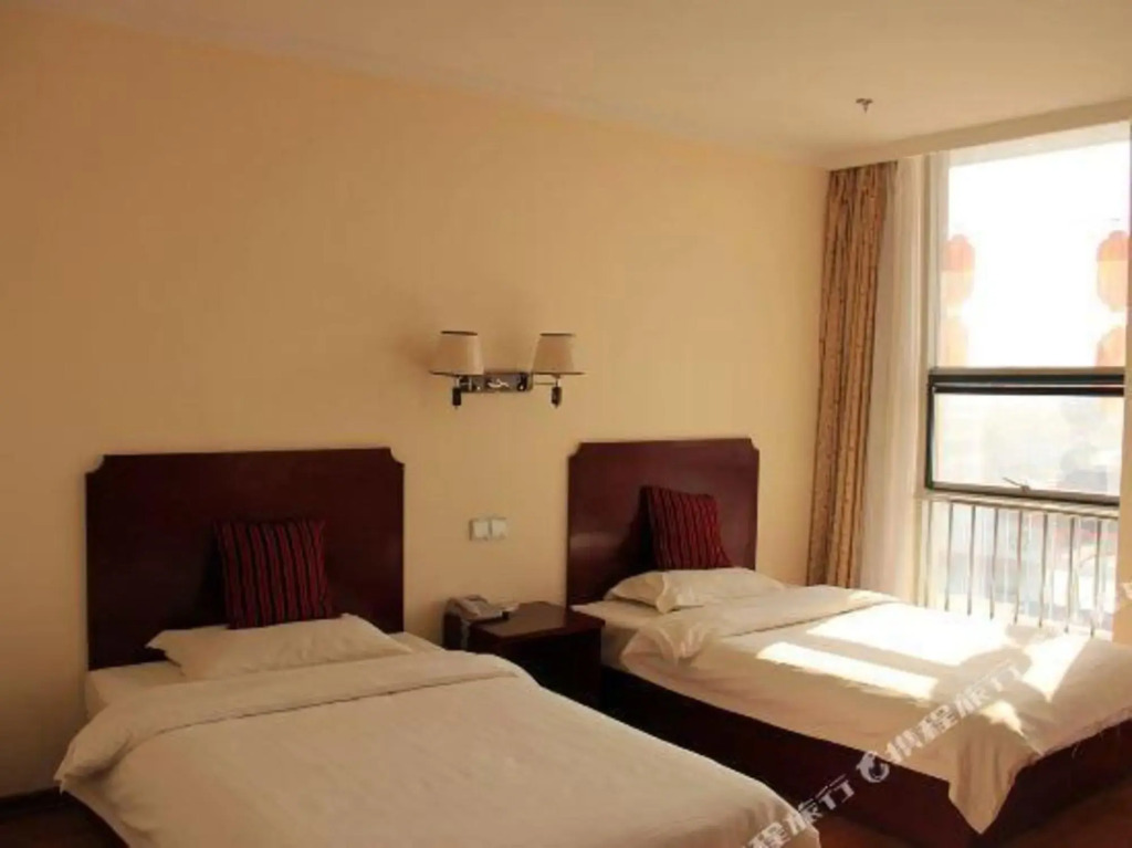 Zhonghui Fishing Village Hotel (Rizhao World Sailing Base)