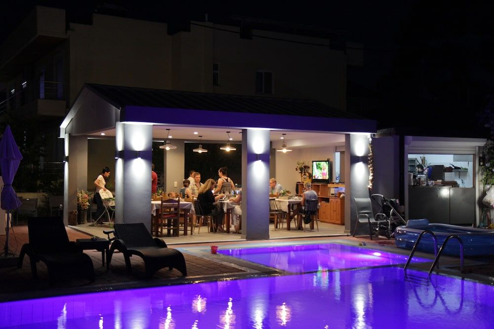 Platoni Elite Villas