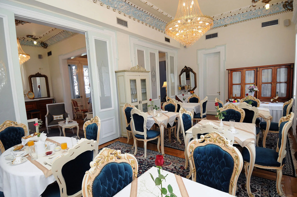Pyrgos of Mytilene Hotel