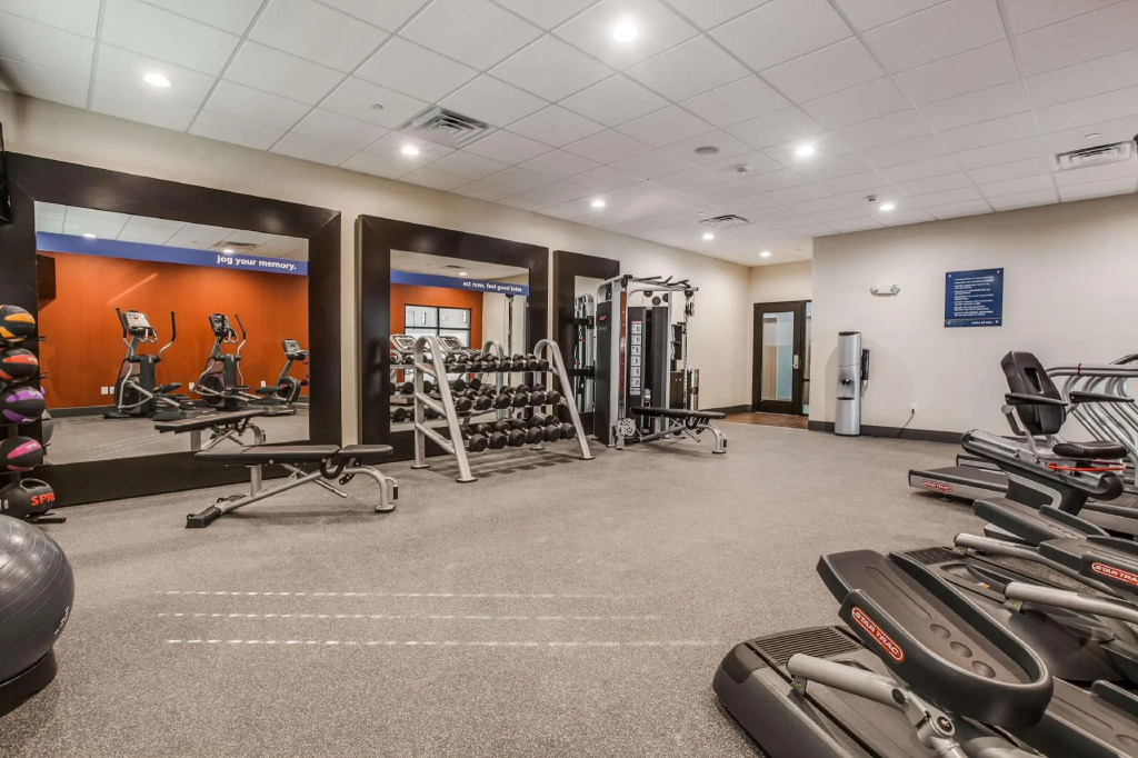 Hampton Inn & Suites Dallas-Central Expy/North Park Area