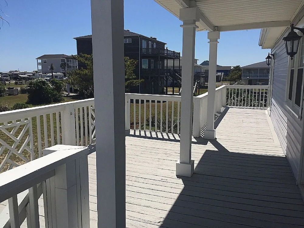Sunlight - 4 Br Home