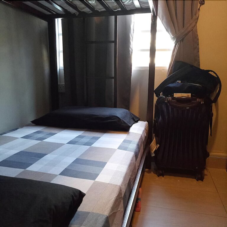 HOOD - Hostel