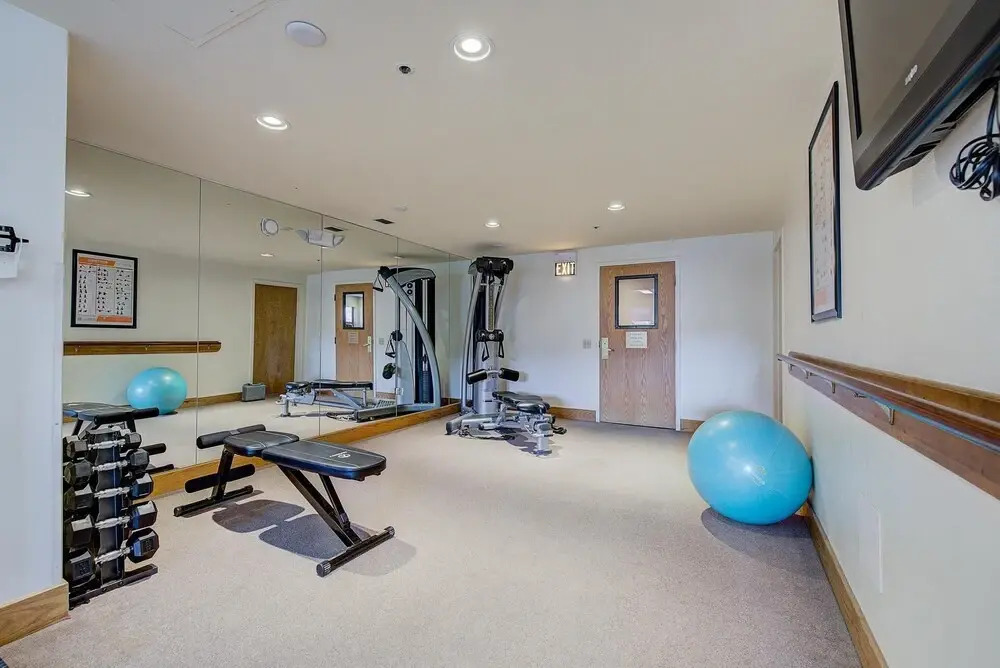 Ski-in Downtown Breckenridge Condo