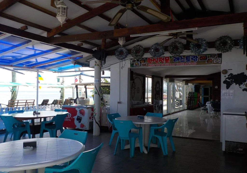 Bolabog Beach Resort