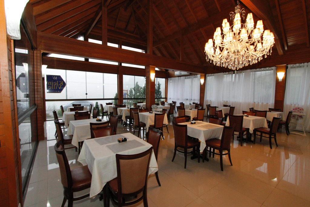 SKY VILLE HOTEL GRAMADO - Localização privilegiada entre Gramado e Canela