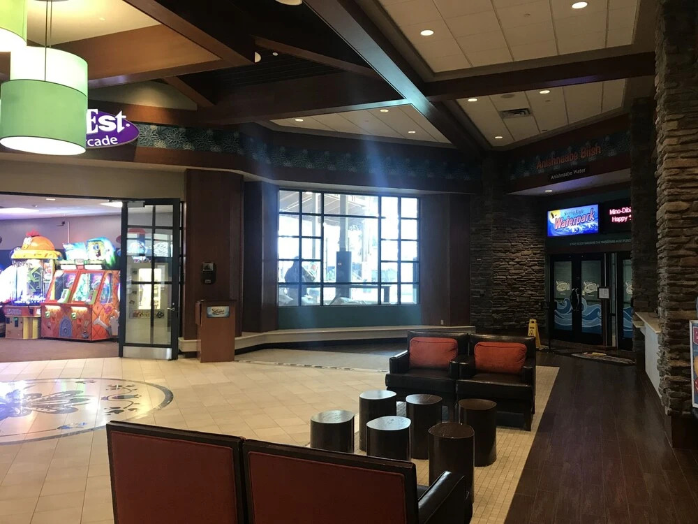 Soaring Eagle Waterpark and Hotel