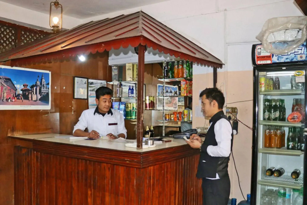OYO 374 Hotel Holiday Taj (p) Ltd