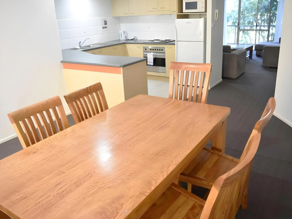 Beachside Holiday Apartments