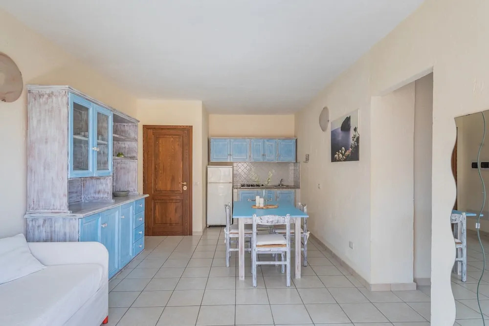 Residence a Marinella a 450 mt dal mare