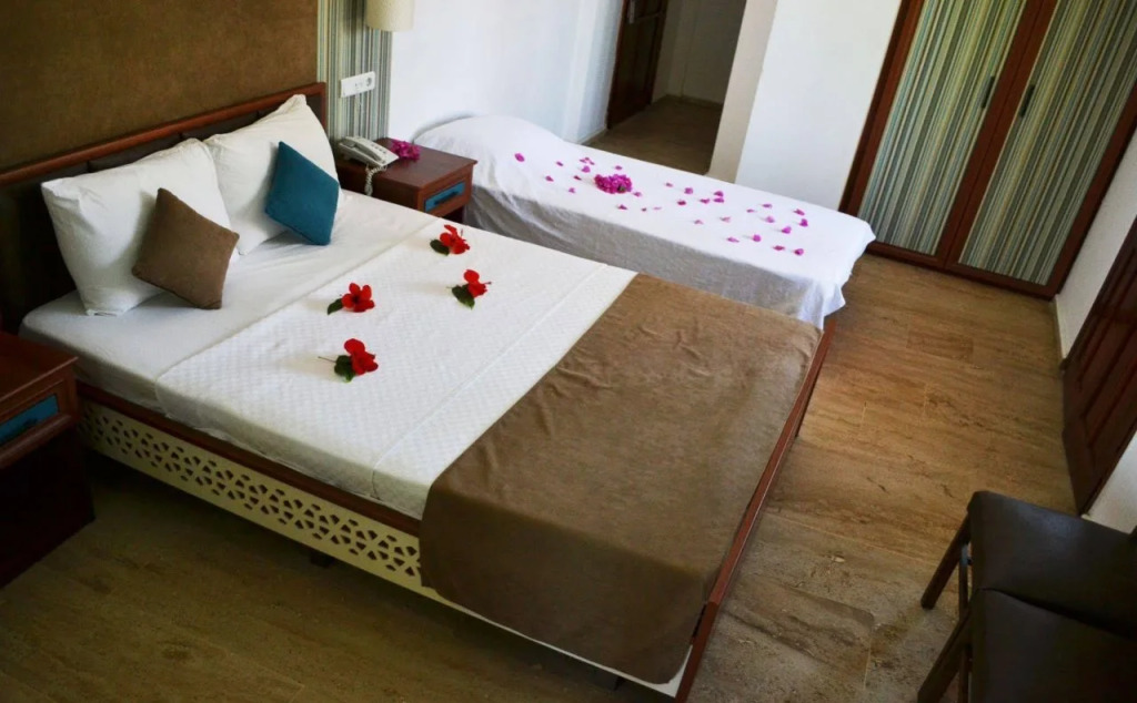 Oskay Hotel