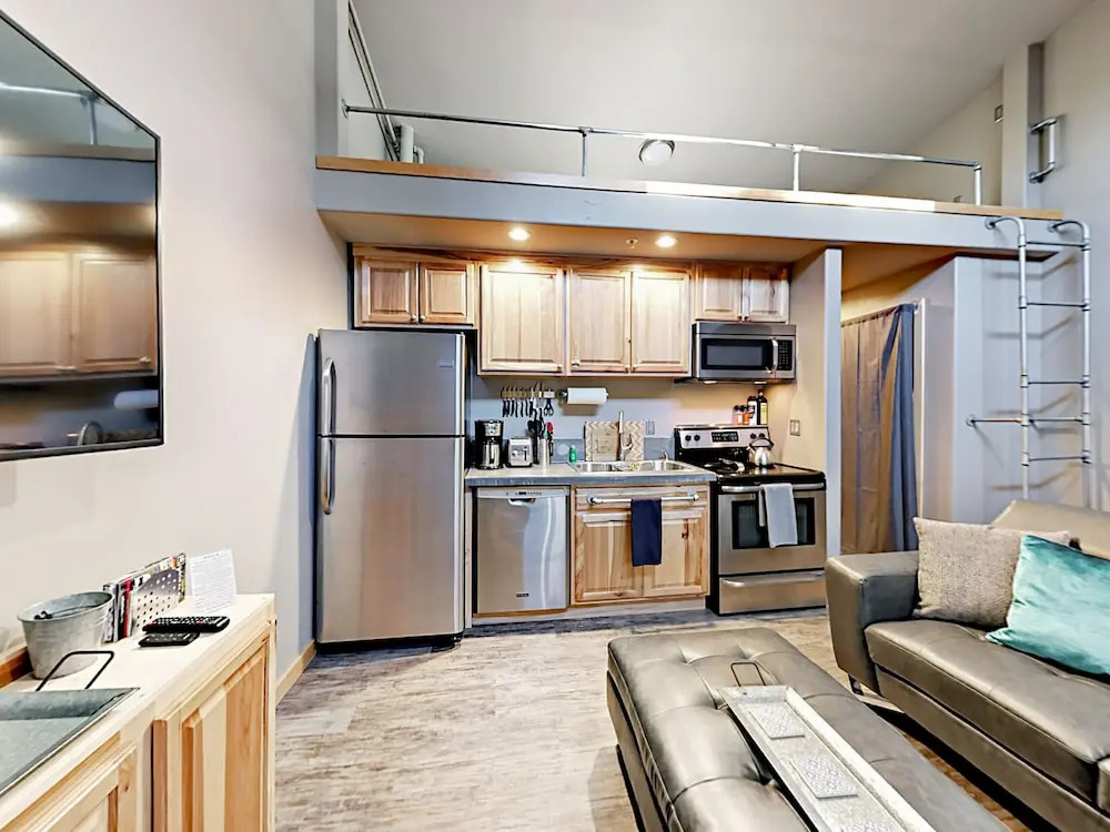 Matterhorn Unit #10 - 2 Br Condo