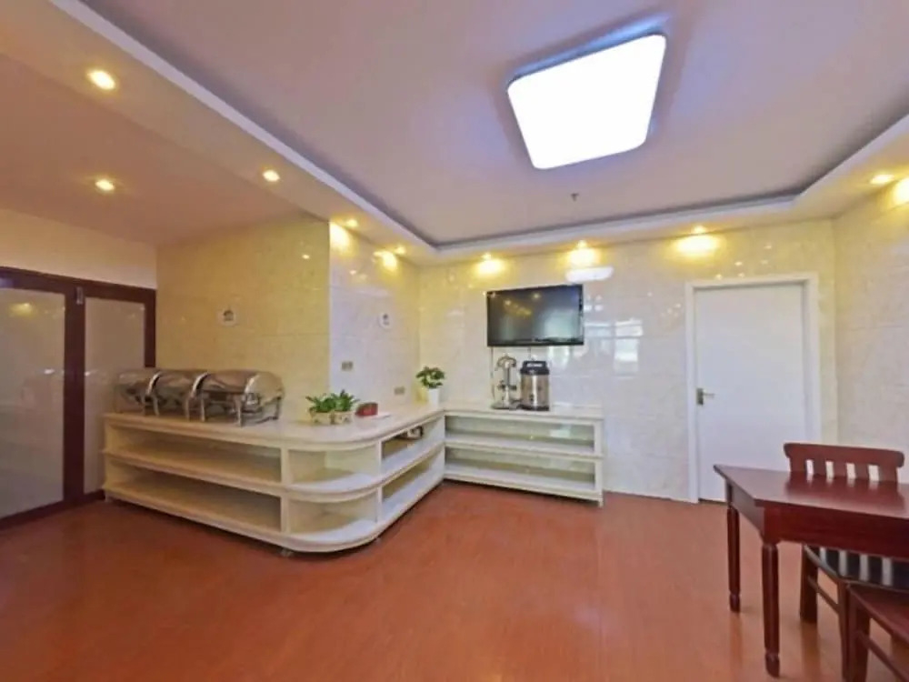 Starway Hotel Yangzhou Wanda Plaza