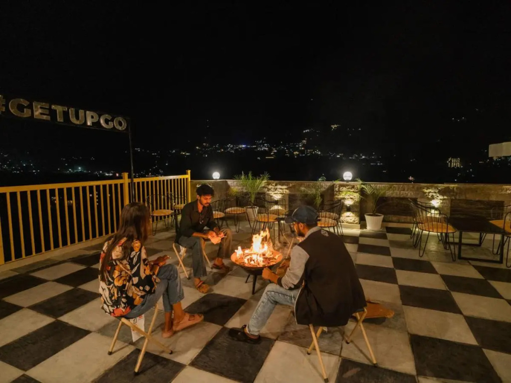 The Hosteller Old Manali, Manu Temple