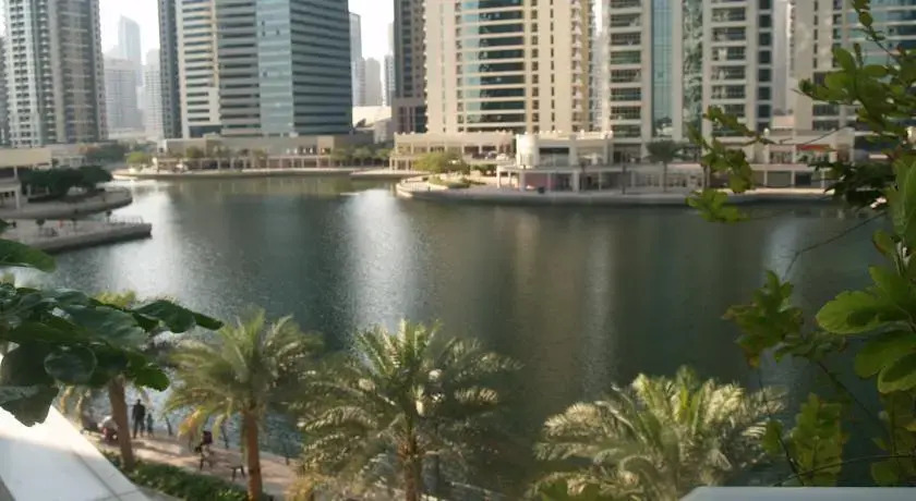 JLT Lake Shore